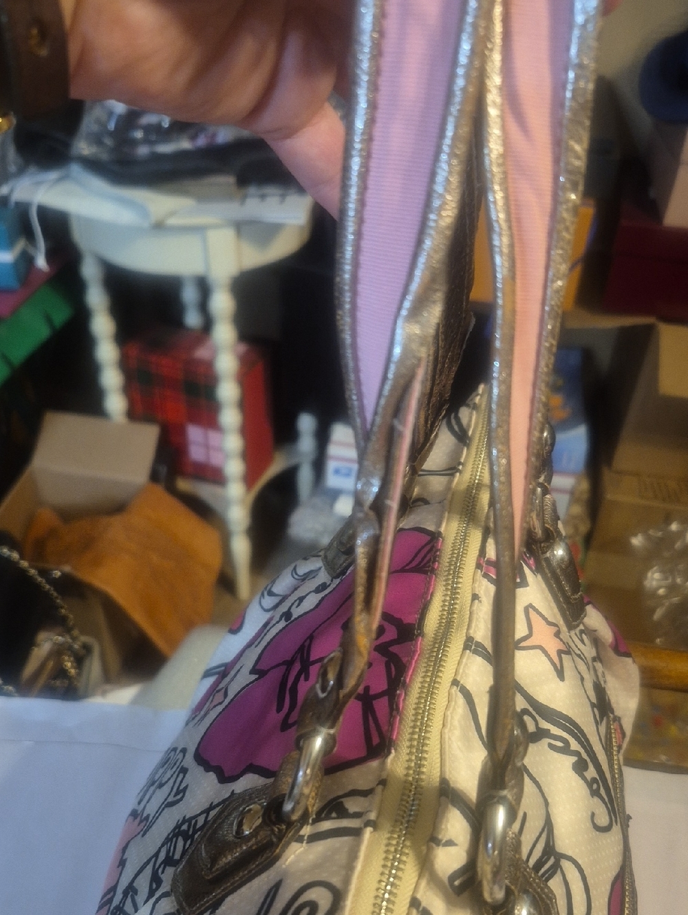 Coach Poppy Tote - Picture 8 of 13